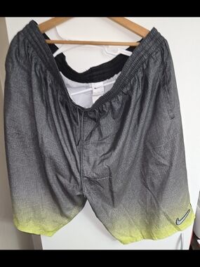 Nike Men's JDI Fade Volley Swim Shorts Gray Green Ombre 4X